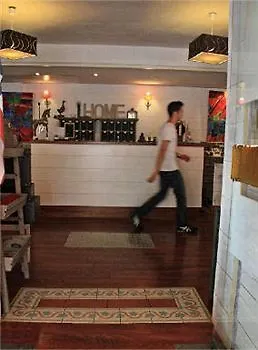 Готель De L'ocean