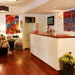 Hotel De L'Ocean Et Restaurant - Coeur De Ville