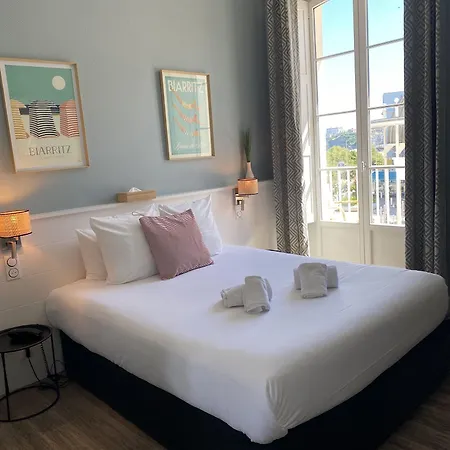 Restaurant De L'océan - Coeur De Ville, Proche Grande Et Port Vieux Hotel Biarriz