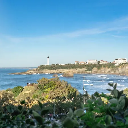 Restaurant De L'océan - Coeur De Ville, Proche Grande Et Port Vieux 3*