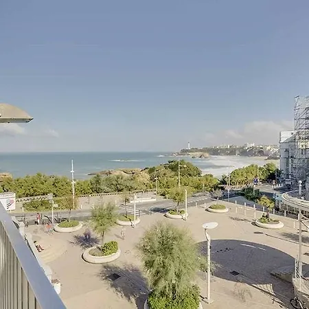 Restaurant De L'océan - Coeur De Ville, Proche Grande Et Port Vieux Hotel