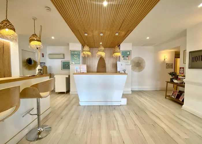 فندق De L'ocean 3*